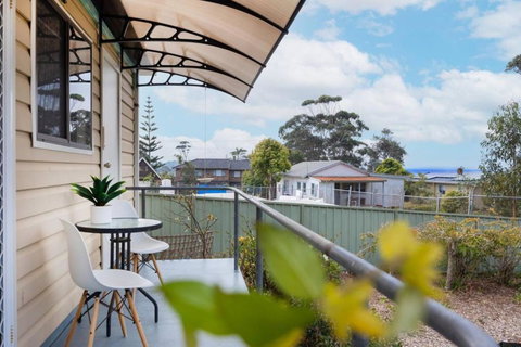 Salty Vibes - Events Australia 1