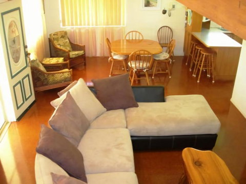 Sand Piper Cottage Rainbow Beach - Events Australia 1