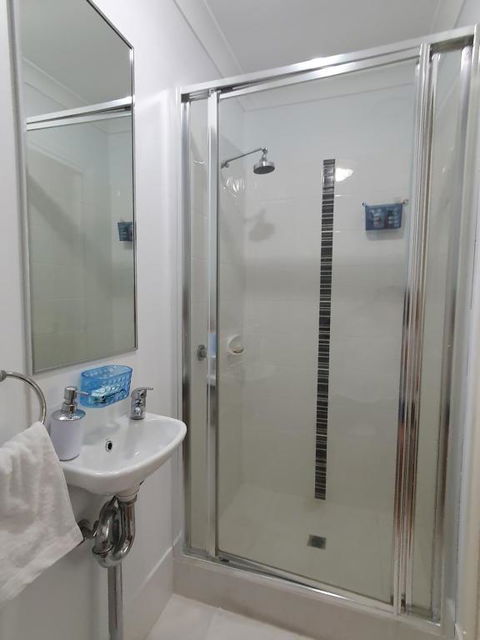 Sandalwood Guest Room - Events Australia 3