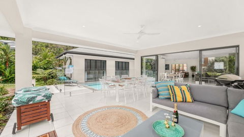 Sandcastles - Palm Cove - Events Australia 2