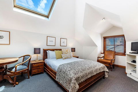 Sandstone Suites - In The Heart Of Port Fairy - Accommodation Europe 2