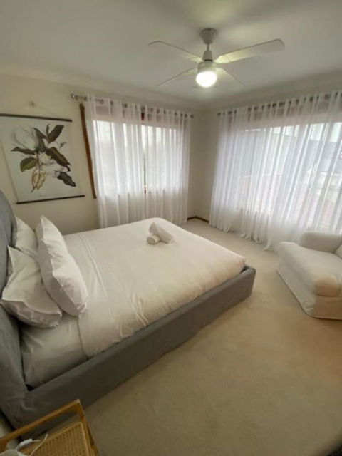 Sandy Bliss Walk To The Beach - Events Australia 2