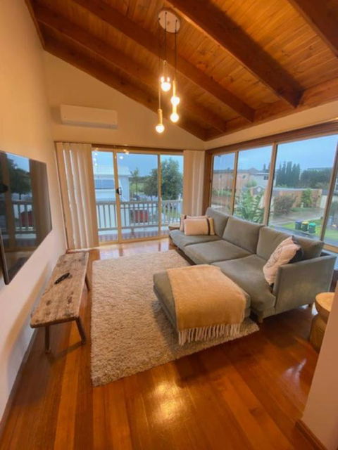 Sandy Bliss Walk To The Beach - Events Australia 3