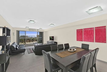 Sandy Cove Apartment The Entrance 46 with Events Australia