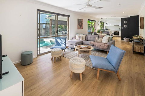 Sandy Dunes Retreat Pet-Friendly Wurtulla Home - Events Australia 2
