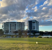 Signature Waterfront Apartments - Accommodation Europe