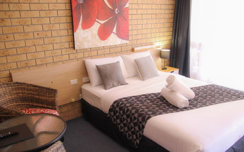 Squatters Homestead Motel - Tourism Bookings 1
