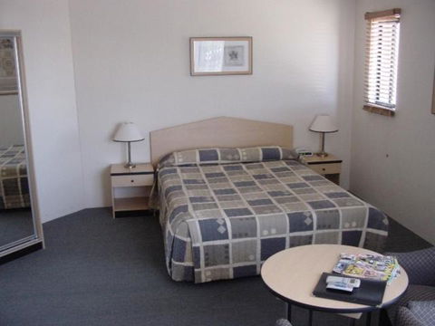 St Marys Park View Motel - Tourism Bookings 1