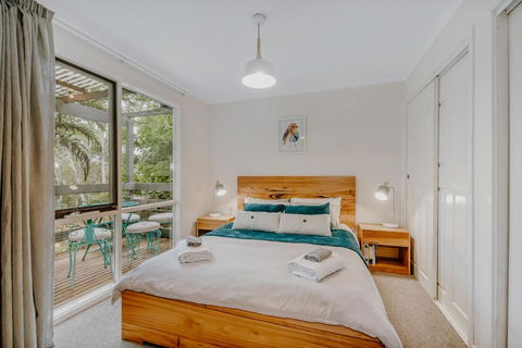 Steep Creek Retreat - Events Australia 1