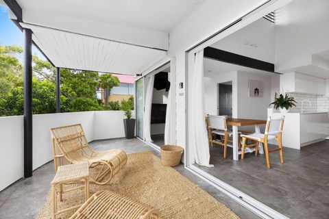 SUNSHINE BEACH BLISS Inc POOL - Events Australia 1