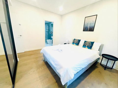 Sydney Olympic Park Condo Swimming Pool, Parking - Events Australia 3