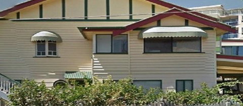 Beachside Queenslander - Tourism Bookings 1