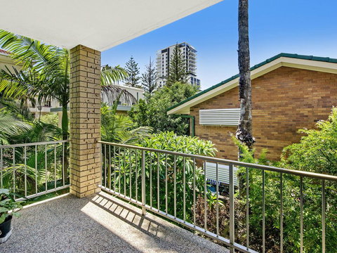 Beachside Unit Near Convention Centre - Accommodation Europe 2