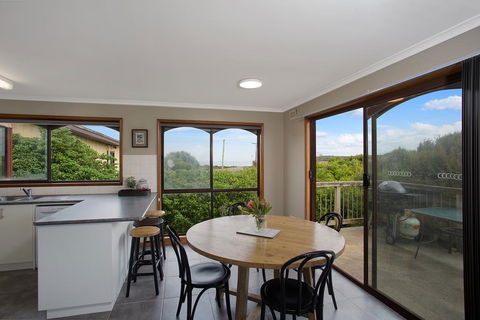 Beacon Point House - Events Australia 0