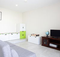 Beautiful Coastal Family-Sized Home - Events Australia