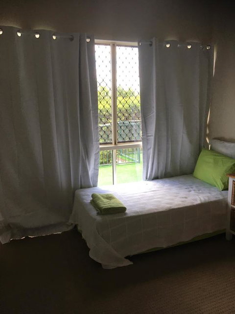 Bed And Breakfast With Airport Transfers And Rental Car - Events Australia 3