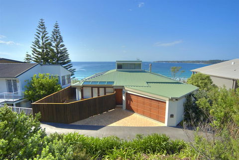 BEDARRA, MOLLYMOOK BEACH - Events Australia 1