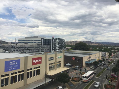 Beer Deluxe Albury - Accommodation Europe 3