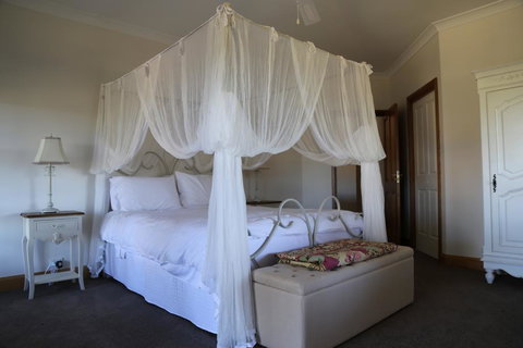 BellbirdHill Bed & Breakfast - Events Australia 3