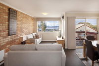 Beloka 9 - Overlooking Lake Jindabyne