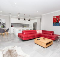 Best Central Wagga Townhouse - Events Australia
