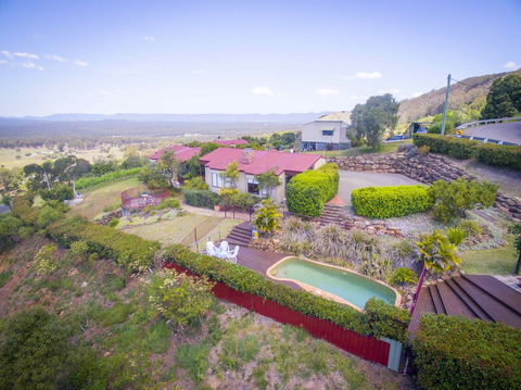 Bimbadeen Estate - Tourism Bookings 0