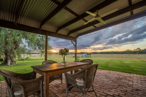 Blaxland's Cottage - Tourism Bookings 1