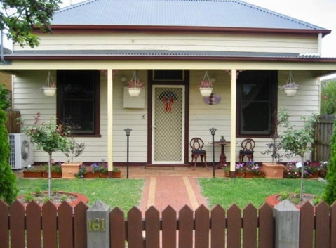 Bloomsbury Cottage - Tourism Bookings 1