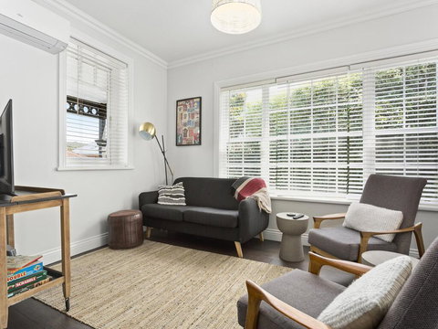 Bluestone Cottage Launceston-hosted By: LAbode - Events Australia 3