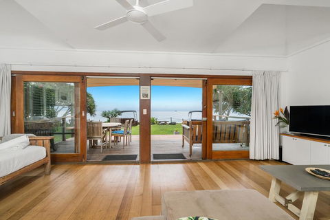 Bluewater On The Beach - Accommodation Europe 3