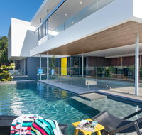 Bluey's Beach House - 5 Bedroom - Events Australia
