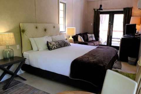 The Laurels Of Chinchilla - Events Australia 2