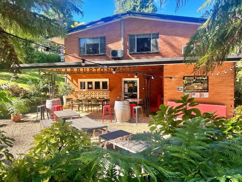 WARBURTON MOTEL - Where Mid-century Style Meets The Mountains - Tourism Bookings 0