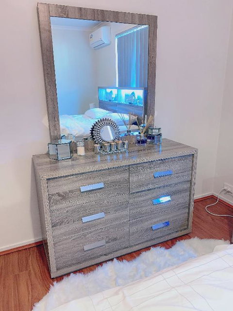 Welcome To Sunny Sanctuary - Events Australia 3