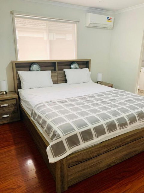 Welcome To Sunny Sanctuary - Events Australia 2