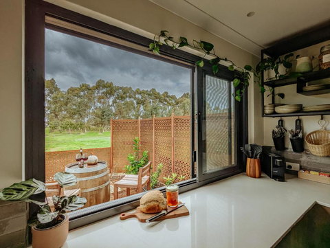 Welcome To Vineside - Events Australia 0