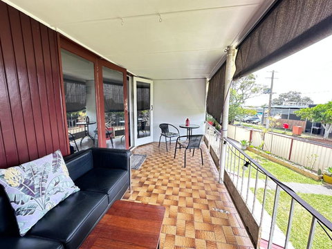 Zen Escape Guest House- Romantic Escape, Cozy Delight, Oasis Suite - Events Australia 1