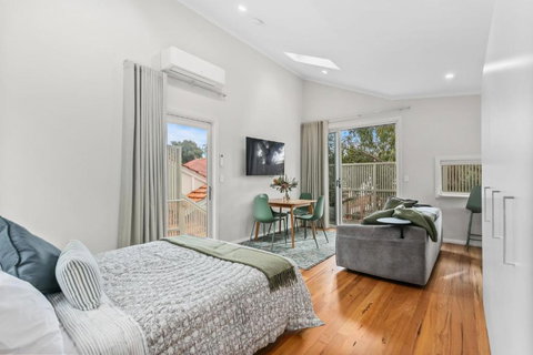 WILL56 - Gumtree Studio - Accommodation Europe 2