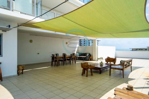 Zen At Mitchell - Unique 2-BR Rooftop Apt In CBD - Events Australia 0