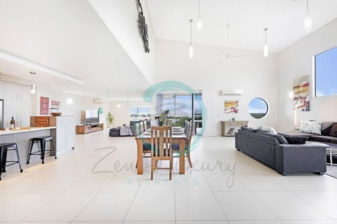 ZEN LUXURY: 2-Story 4-BR Penthouse In Darwin City With Mindal Markets & Harbour Views - Tourism Bookings 3