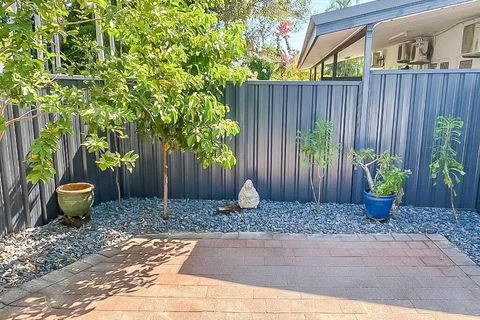 ZEN GARDEN - COZY 2-BR + Modern Design W/ Aircon - Accommodation Europe 2