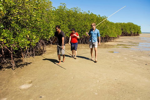 Crossing Country 5 Day Yolngu Homeland Tour - Tourism Bookings 3