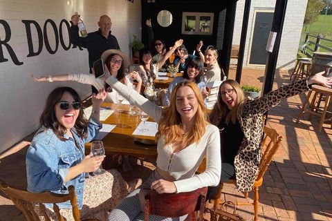 Mt Tamborine ScenicRim Deluxe Wine Tasting And Sightseeeing Tour - Events Australia 3