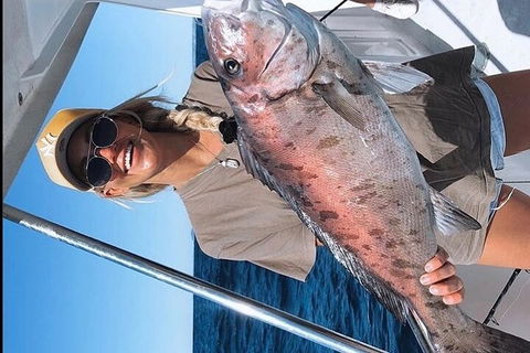3/4 Day 7 Hour Offshore Fishing Charter - Events Australia 1