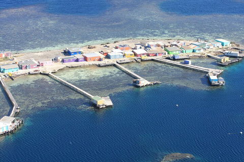 Pink Lake + Abrolhos Islands Scenic Flight - Accommodation Europe 1