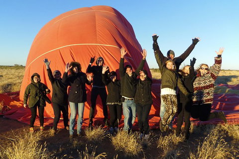 Early Morning Ballooning In Alice Springs - Events Australia 5