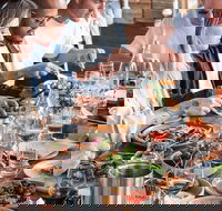 Full-Day Tour to Byron Bay Best Food and Drink Spots