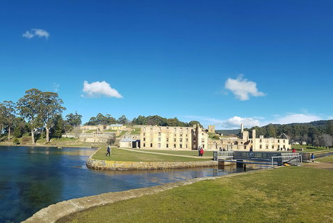 6-Day Tasmanian Explorer Adventure Tour From Hobart - Events Australia 0