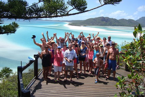 Whitehaven Beach And Hill Inlet | Awesome Beach BBQ | Family Friendly - Events Australia 1