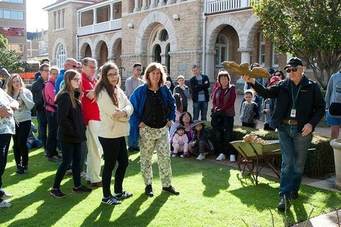 The Perth Mint: Guided Heritage Tour And Gold Pour - Tourism Bookings 4